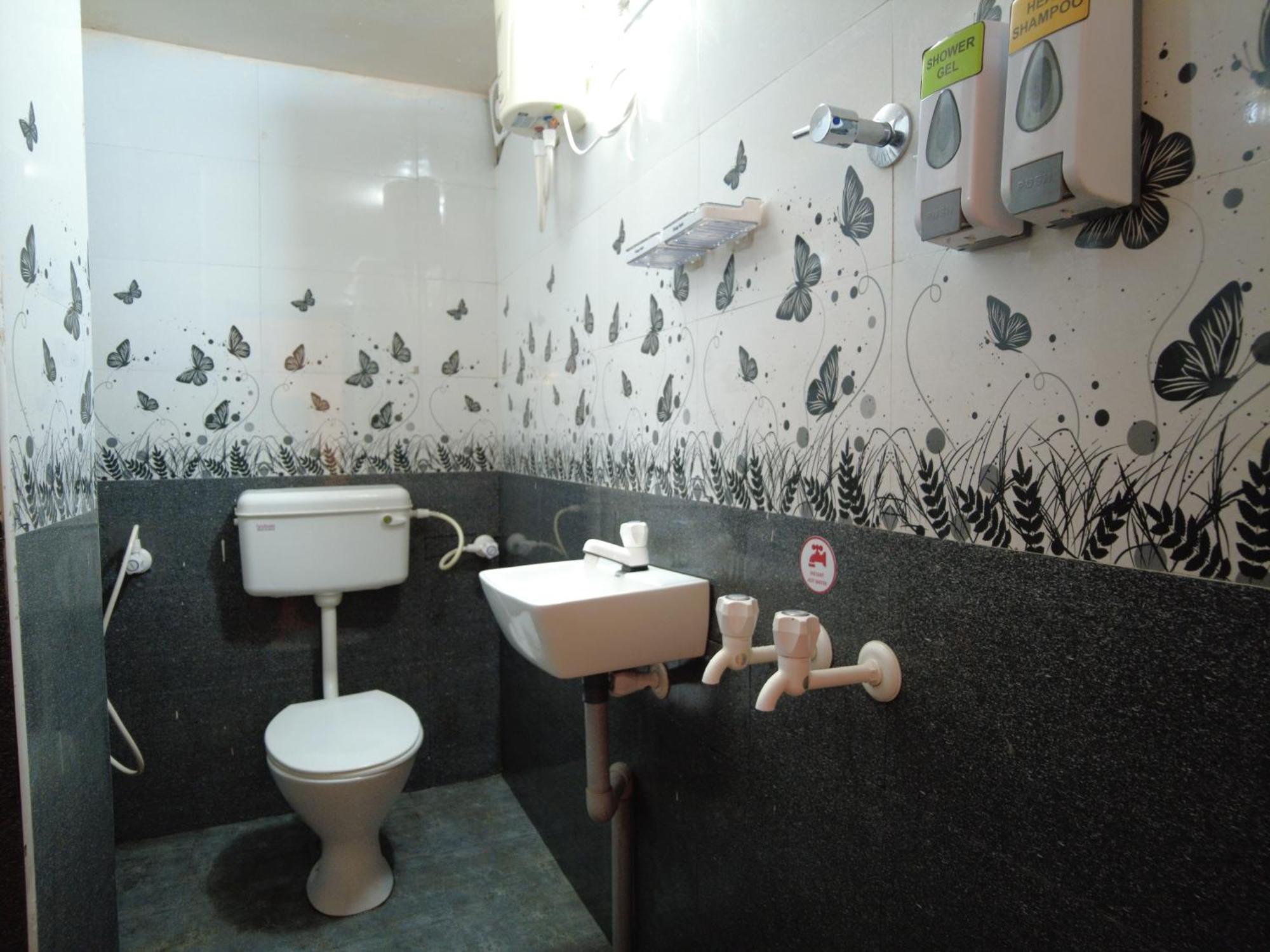 Seattle Garden Resort - Kollihills Ngoại thất bức ảnh
