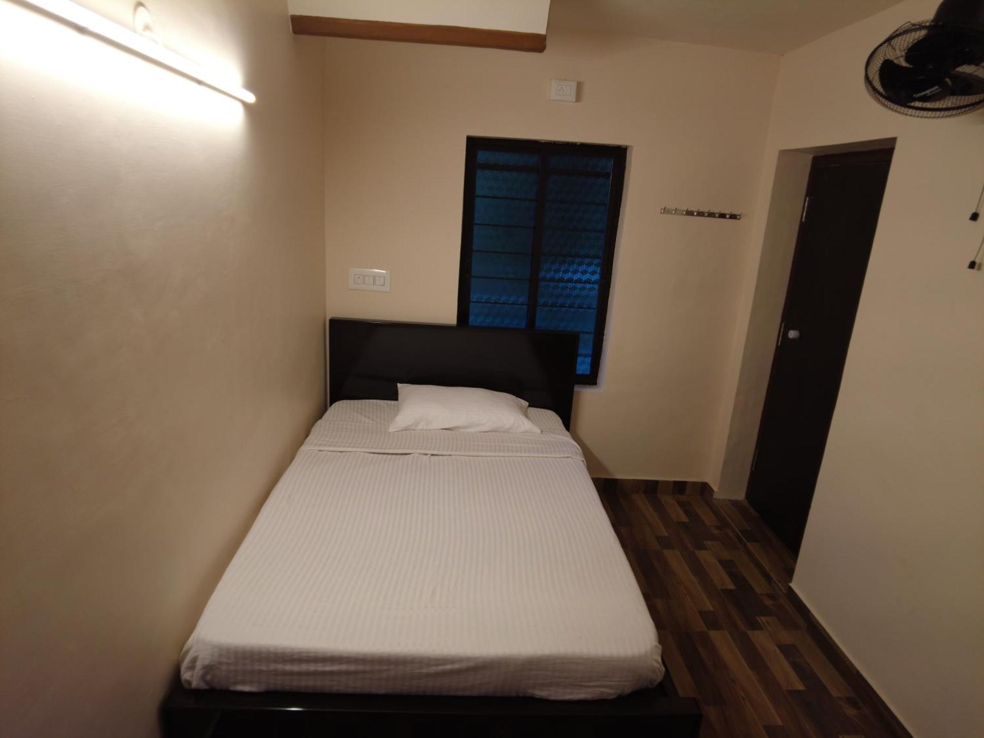Seattle Garden Resort - Kollihills Ngoại thất bức ảnh