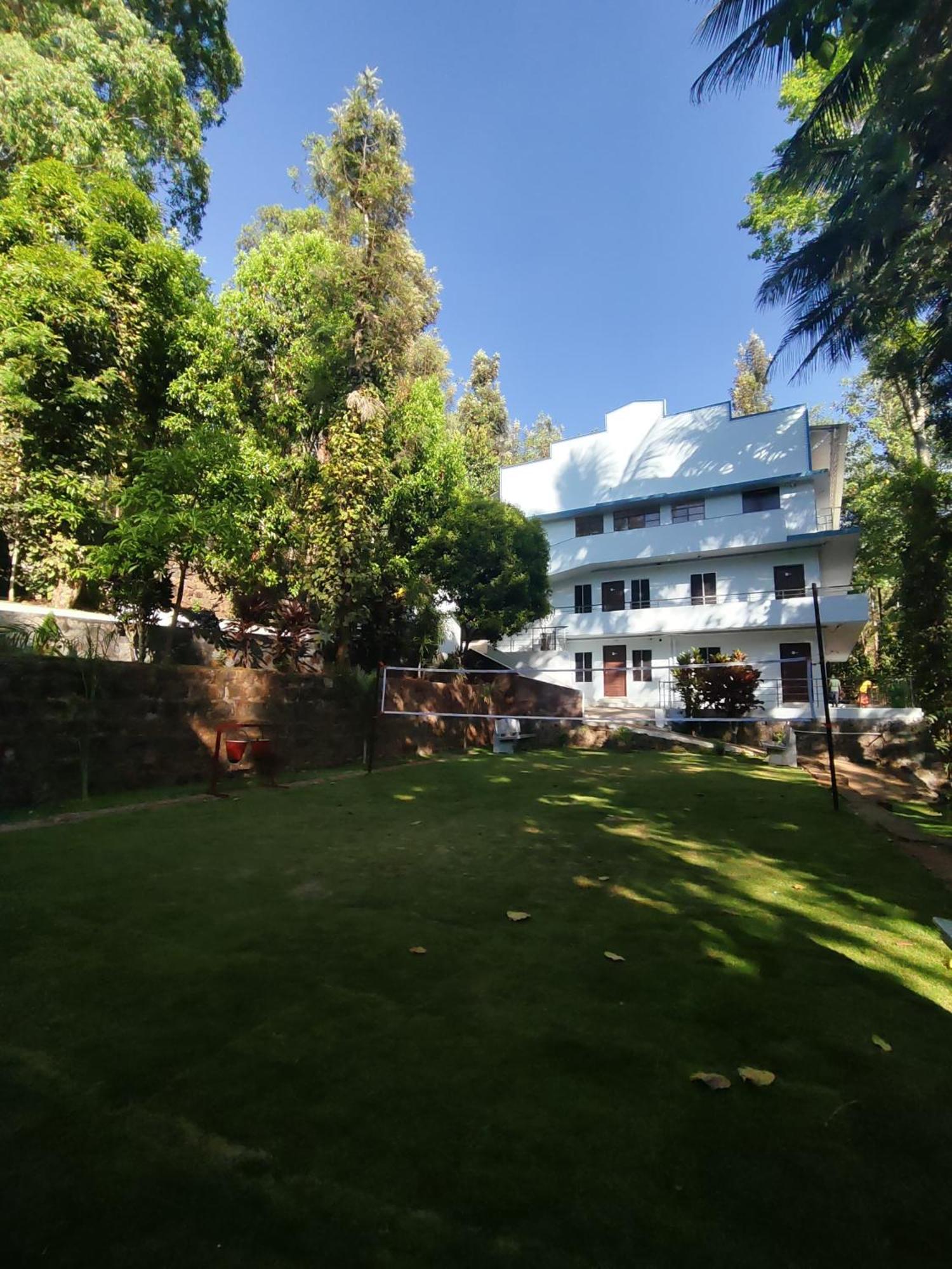 Seattle Garden Resort - Kollihills Ngoại thất bức ảnh